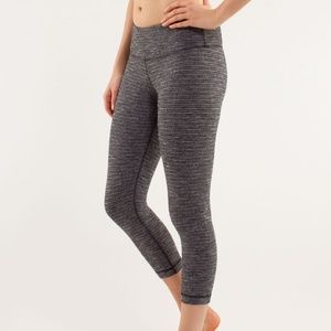 lululemon Wunder Under Crop Size 4 Coco Pique